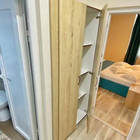 Decebal Estival Neptun