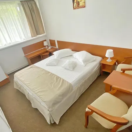 Decebal Estival Neptun