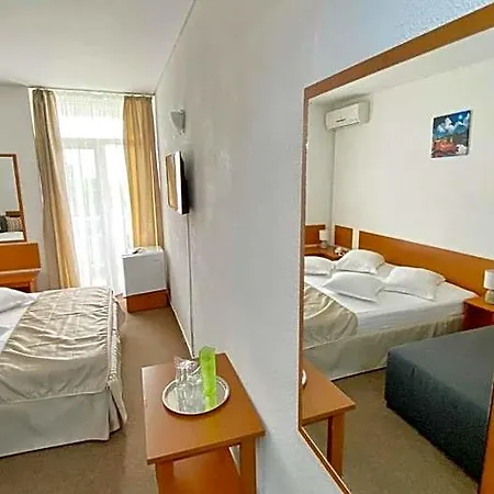 Hotel Decebal Estival 3*